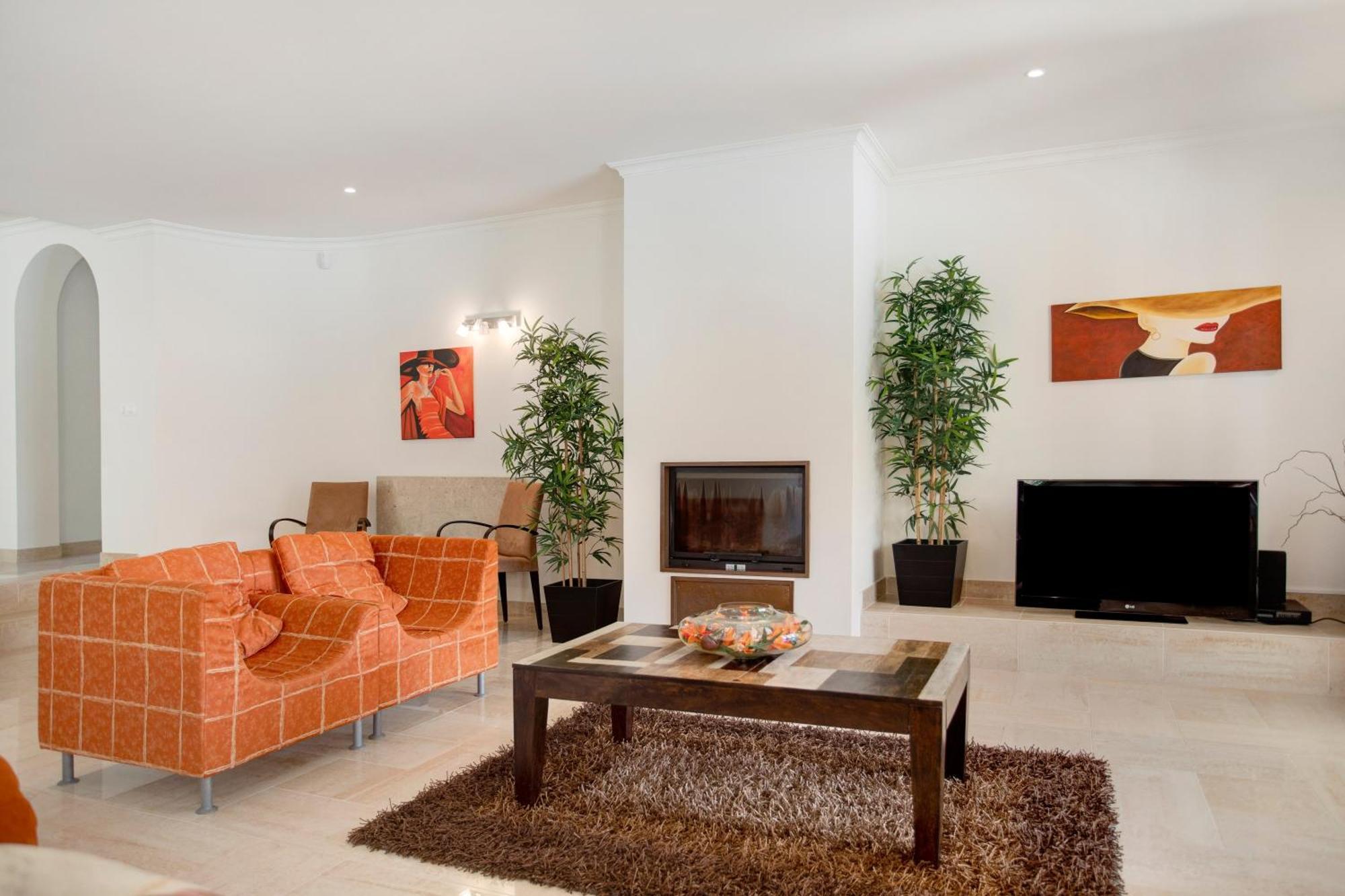 Villa Foz Fancy Fun Foz do Arelho, Portugal - book now, 2026 prices